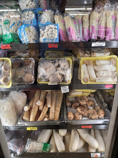 Grocery Store «YZ Asian Market», reviews and photos, 22 New Leicester Hwy, Asheville, NC 28806, USA