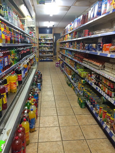 Reviews of T's Mini Market in Newcastle upon Tyne - Liquor store