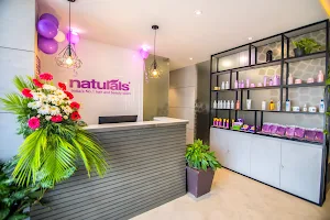 Naturals Salon image