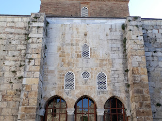 İsa Bey Camii