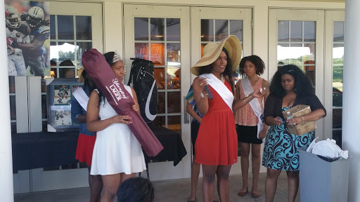 Golf Course «Wintonbury Hills Golf Course», reviews and photos, 206 Terry Plains Rd, Bloomfield, CT 06002, USA