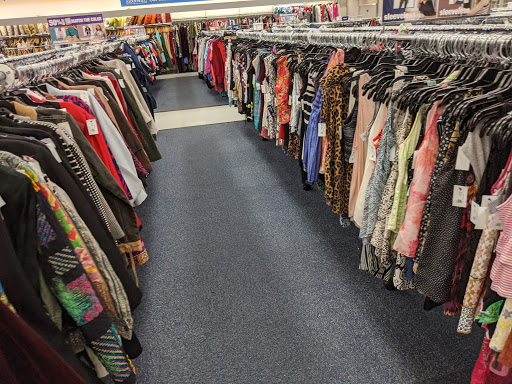 Donations Center «Goodwill Donation and Retail Center», reviews and photos