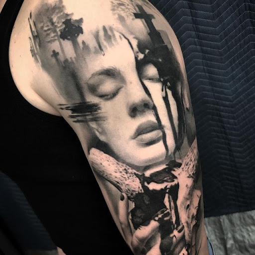 Tattoo Shop «Clandestine Rabbit Tattoo Studio», reviews and photos, 18424 Ventura Blvd, Tarzana, CA 91356, USA