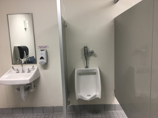 Office Supply Store «Staples», reviews and photos, 336 E University Pkwy, Orem, UT 84058, USA