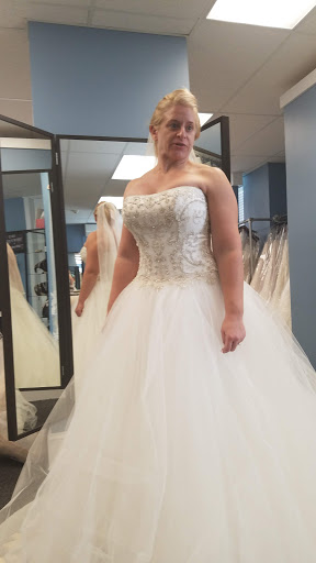 Bridal Shop «Louis Marie Bridal», reviews and photos, 3 E Main St, Middletown, DE 19709, USA