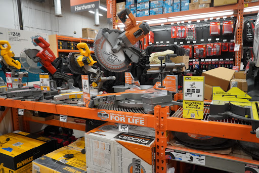 Home Improvement Store «The Home Depot», reviews and photos, 5800 Cedar Lake Rd, St Louis Park, MN 55416, USA
