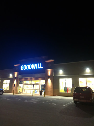 Thrift Store «Goodwill - Winona», reviews and photos