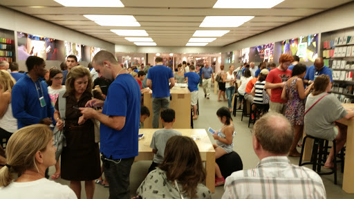 Computer Store «Apple Short Hills», reviews and photos, 1200 Morris Turnpike, Short Hills, NJ 07078, USA