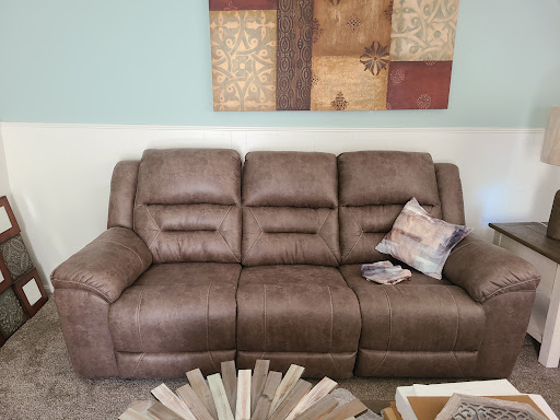 Furniture Store «Elgin Furniture», reviews and photos, 26400 Lakeland Blvd, Euclid, OH 44132, USA