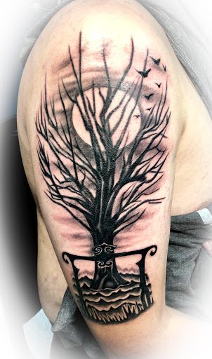 Tattoo Shop «Tattoo Savior», reviews and photos, 408 W Main St, Monongahela, PA 15063, USA