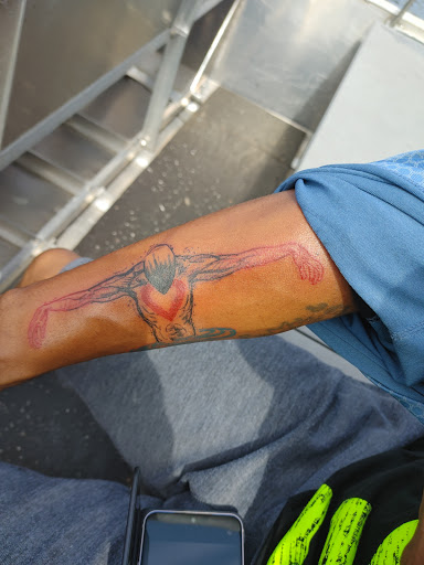 Tattoo Shop «Wicked Owl Studios», reviews and photos, 604 Torrence Ave, Calumet City, IL 60409, USA