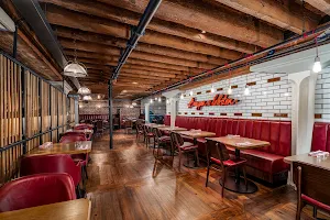 Burger & Lobster - West India Quay image
