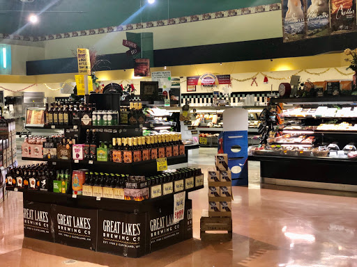 Grocery Store «Fishers Foods», reviews and photos, 8100 Cleveland Ave NW, North Canton, OH 44720, USA