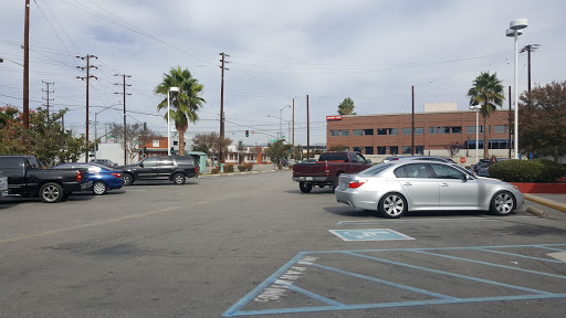 Post Office «United States Postal Service», reviews and photos, 2140 N Hollywood Way, Burbank, CA 91505, USA