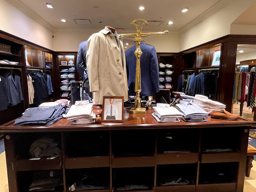 Clothing Store «Brooks Brothers», reviews and photos, 445 W Farms Mall, Farmington, CT 06032, USA