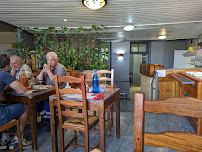 Atmosphère du Restaurant français Auberge du Pont à Saint-Pourçain-sur-Sioule - n°1