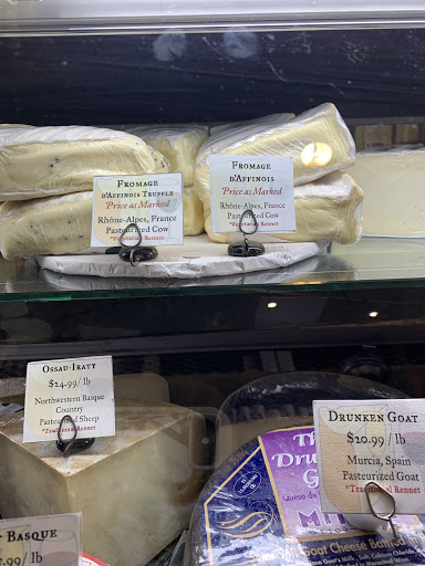 Wine Store «Farmstead Cheeses & Wines, Alameda», reviews and photos, 1650 Park St, Alameda, CA 94501, USA