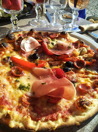 Pizza du Restaurant L'Oustaou à La Seyne-sur-Mer - n°11