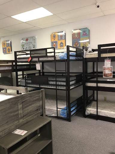 Shopping Mall «Parklane Shopping Center», reviews and photos, 1081 S Glendale, Wichita, KS 67208, USA