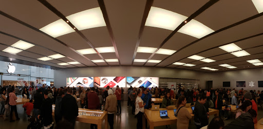 Computer Store «Apple Los Cerritos», reviews and photos, 242 Los Cerritos Center, Cerritos, CA 90703, USA