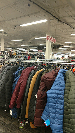 Clothing Store «Burlington Coat Factory», reviews and photos, 5959 W Sahara Ave, Las Vegas, NV 89146, USA