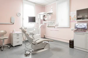 Studio Dentistico Fornaciari image