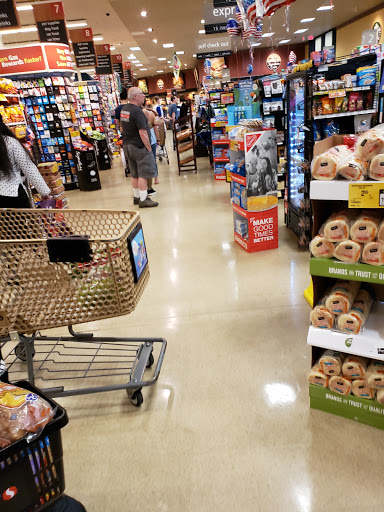 Shopping Mall «Grand Ridge Plaza», reviews and photos, 1451 Highlands Dr NE, Issaquah, WA 98029, USA