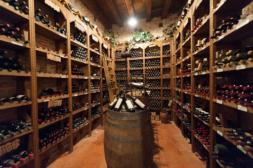 Taberna Las Cuevas De Duque