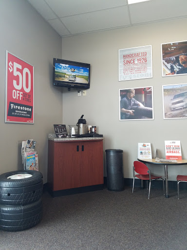 Tire Shop «Firestone Complete Auto Care», reviews and photos, 500 S Schmale Rd, Carol Stream, IL 60188, USA