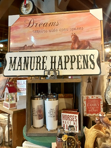 American Restaurant «Cracker Barrel Old Country Store», reviews and photos, 10250 Plaza Americana Dr, Baton Rouge, LA 70816, USA