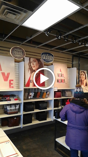 Watch Store «Fossil Store», reviews and photos, 11211 120th Ave, Pleasant Prairie, WI 53158, USA
