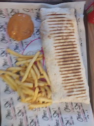 Photo n°13 de Chez Soi! Fast.Food à Laval ()