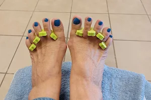 Elite Nails image