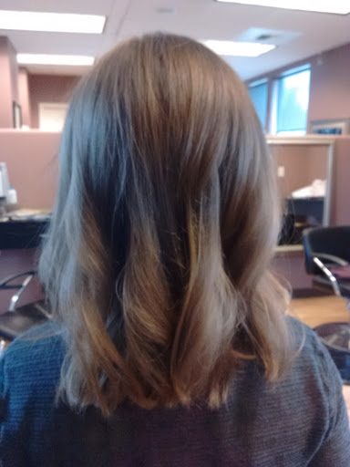 Beauty Salon «Avanti Salon», reviews and photos, 5358 33rd Ave NW, Gig Harbor, WA 98335, USA