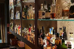 Old Fashioned Bar image