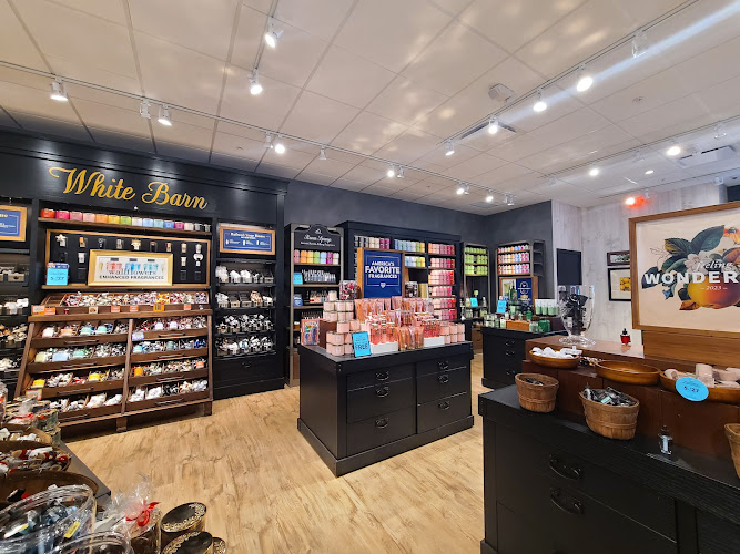 Photo of Bath & Body Works in Oviedo, FL