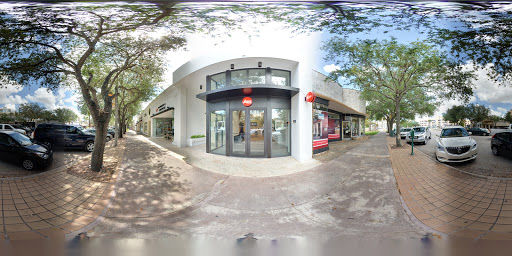 Camera Store «Leica Store Miami», reviews and photos, 372 Miracle Mile, Coral Gables, FL 33134, USA