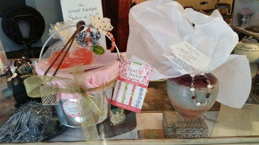 Spa «The Great Escape Spa & Art Shop», reviews and photos, 708 Freyer Rd, Michigan City, IN 46360, USA