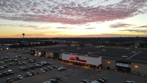Department Store «Mills Fleet Farm», reviews and photos, 1001 Industrial St, Hudson, WI 54016, USA