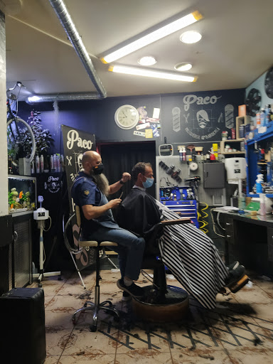 Peluquería Caballero PACO en Torreperogil, Jaén