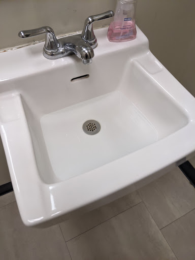 Cell Phone Store «Verizon Authorized Retailer – Cellular Sales», reviews and photos, 160 Dolson Ave, Middletown, NY 10940, USA