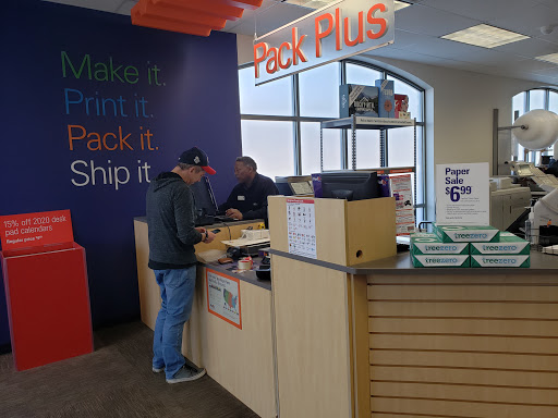 Print Shop «FedEx Office Print & Ship Center», reviews and photos, 10008 Southpoint Pkwy #104, Fredericksburg, VA 22407, USA