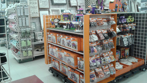 Craft Store «Michaels», reviews and photos, 1200 S Clearview Pkwy, Harahan, LA 70123, USA