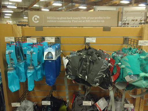 Camping Store «REI», reviews and photos, 400 El Paseo de Saratoga, San Jose, CA 95130, USA