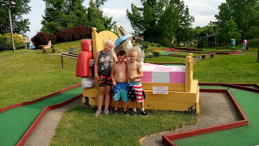 Amusement Center «Rinky Dink Family Fun Center», reviews and photos, 2390 Medina Rd, Medina, OH 44256, USA
