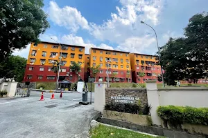 Putra Permai Apartment (Type A) image