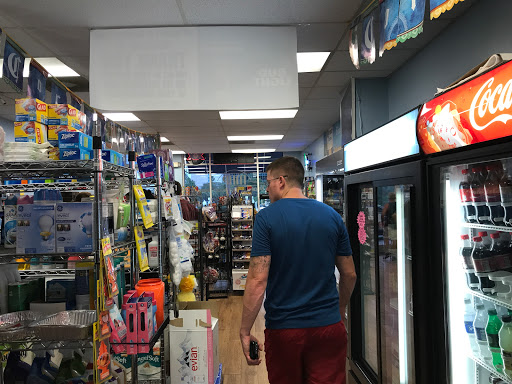 Convenience Store «The Market at Harbour Place», reviews and photos, 401 Channelside Walk Way, Tampa, FL 33602, USA