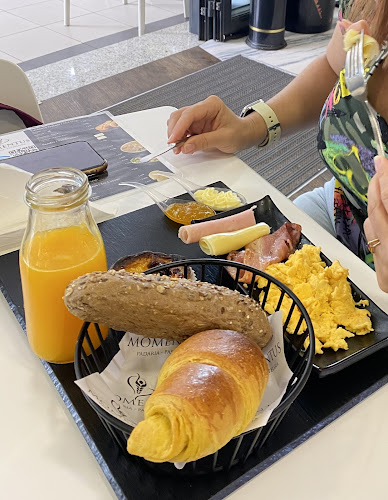 Comentários e avaliações sobre o Pastelaria E Padaria Momentus