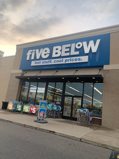 Variety Store «Five Below», reviews and photos, 13401 Shelbyville Rd, Louisville, KY 40243, USA