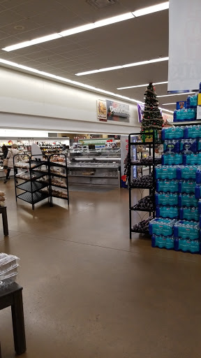 Supermarket «Hy-Vee», reviews and photos, 601 N 3rd Pl, Manhattan, KS 66502, USA